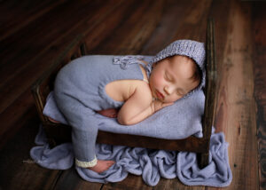 newborn photography bed