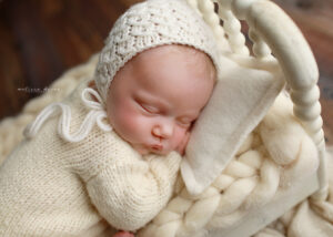 baby sleeping portraits