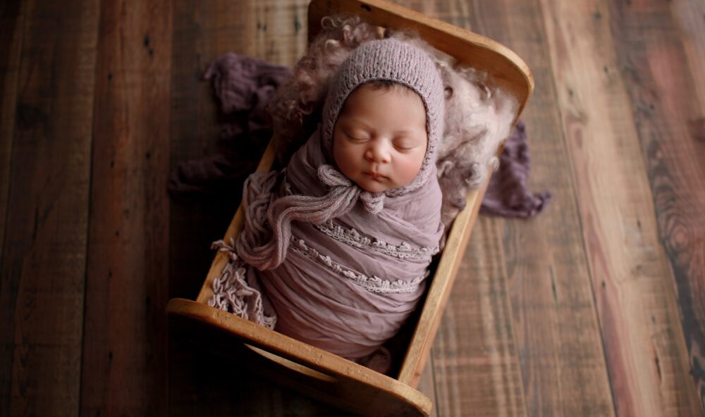 best Raleigh newborn photographer, newborn portraits near me
