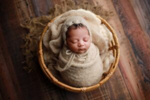 best Raleigh newborn photographer, newborn portraits near me