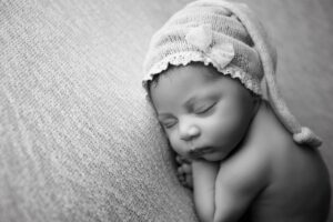 best Raleigh newborn photographer, newborn portraits near me