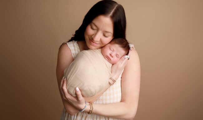 get newborn pictures taken Wake Forest, professional newborn photos