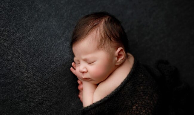 get newborn pictures taken Wake Forest, professional newborn photos