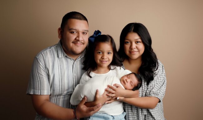 Durham NC newborn photographer, Raleigh newborn photography - professional newborn photographer near me