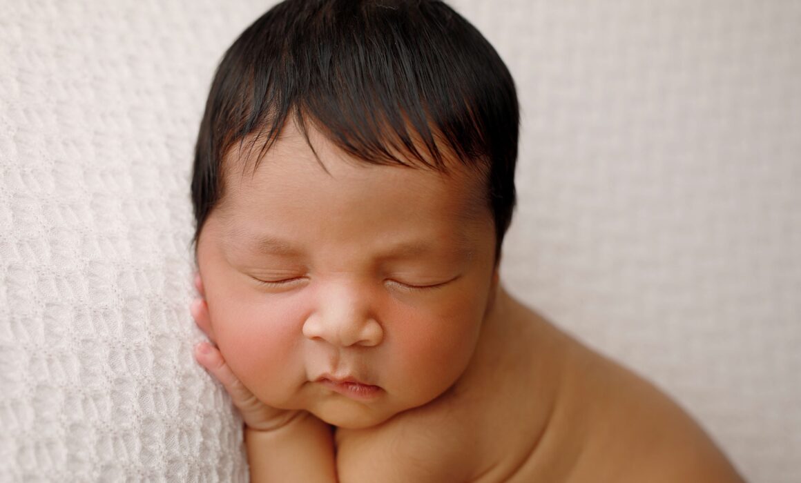 Durham NC newborn photography - professional newborn photographer near me